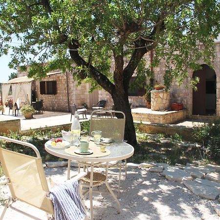 Il Mandorlo Villa ออสตูนี ภายนอก รูปภาพ